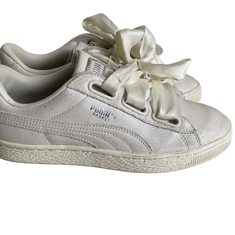 Puma Ribbon Lace Up Sneakers Off White. Light wear visible. Size 7.